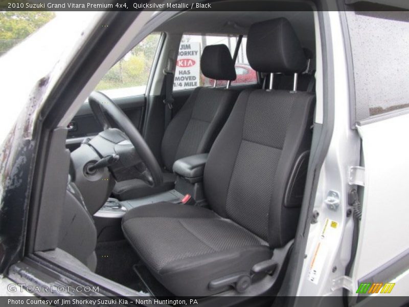 Quicksilver Metallic / Black 2010 Suzuki Grand Vitara Premium 4x4