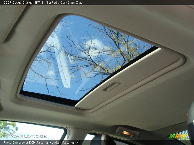 Sunroof of 2007 Charger SRT-8