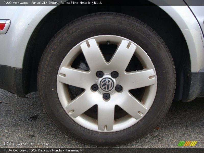Reflex Silver Metallic / Black 2002 Volkswagen Passat GLX Sedan