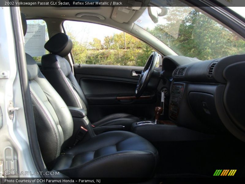 Reflex Silver Metallic / Black 2002 Volkswagen Passat GLX Sedan