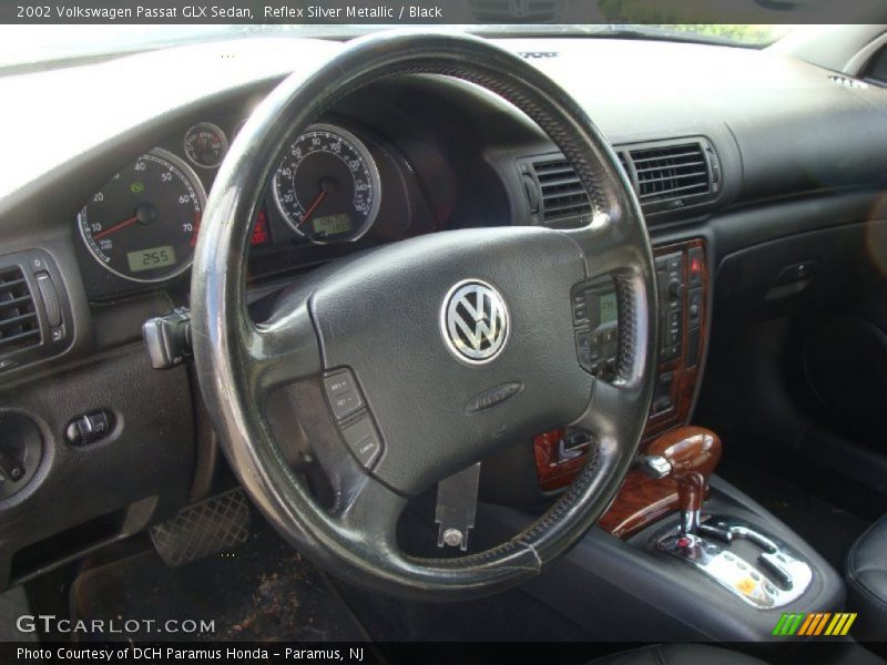 Reflex Silver Metallic / Black 2002 Volkswagen Passat GLX Sedan