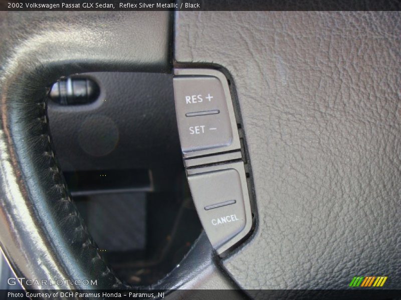 Reflex Silver Metallic / Black 2002 Volkswagen Passat GLX Sedan