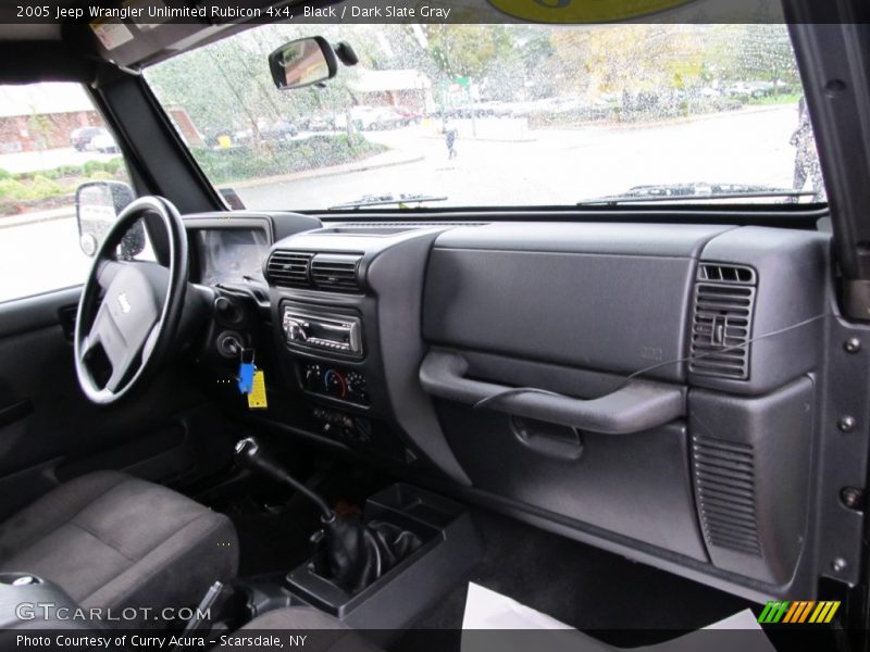Dashboard of 2005 Wrangler Unlimited Rubicon 4x4