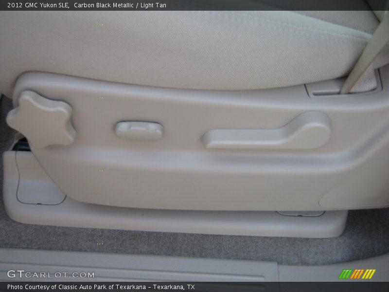 Carbon Black Metallic / Light Tan 2012 GMC Yukon SLE