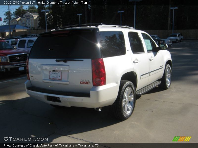 White Diamond Tricoat / Light Tan 2012 GMC Yukon SLT