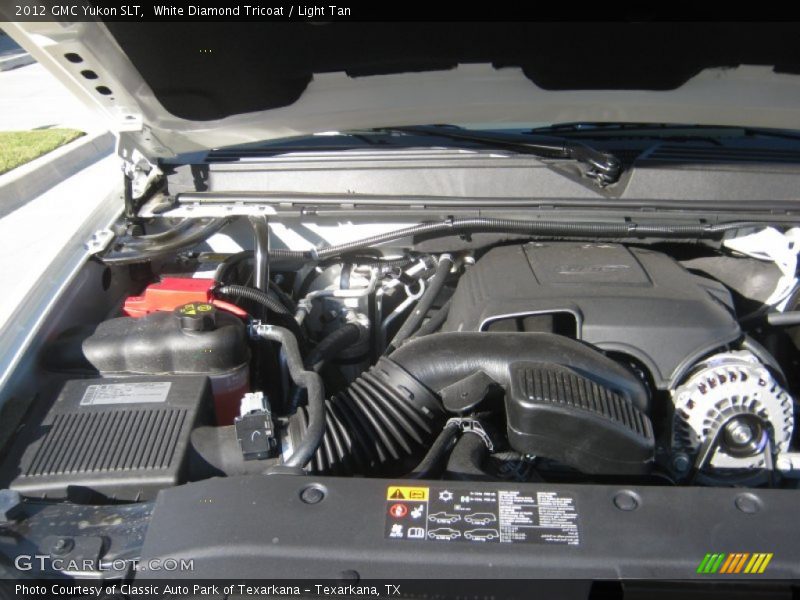White Diamond Tricoat / Light Tan 2012 GMC Yukon SLT