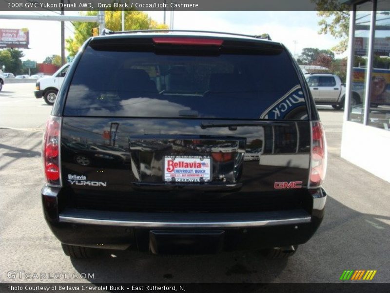 Onyx Black / Cocoa/Light Cashmere 2008 GMC Yukon Denali AWD