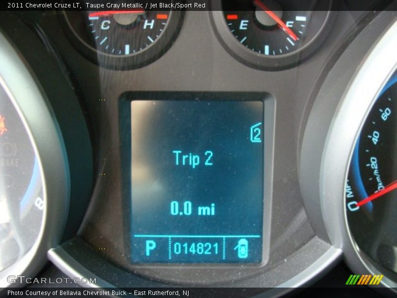 Taupe Gray Metallic / Jet Black/Sport Red 2011 Chevrolet Cruze LT