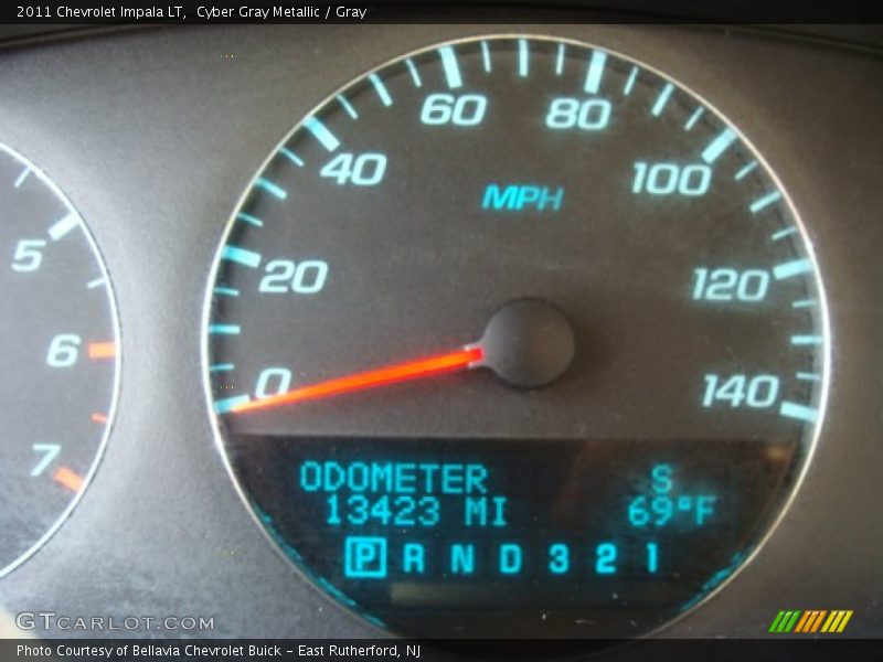 Cyber Gray Metallic / Gray 2011 Chevrolet Impala LT