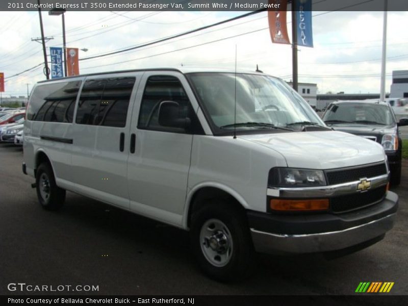 Summit White / Medium Pewter 2011 Chevrolet Express LT 3500 Extended Passenger Van