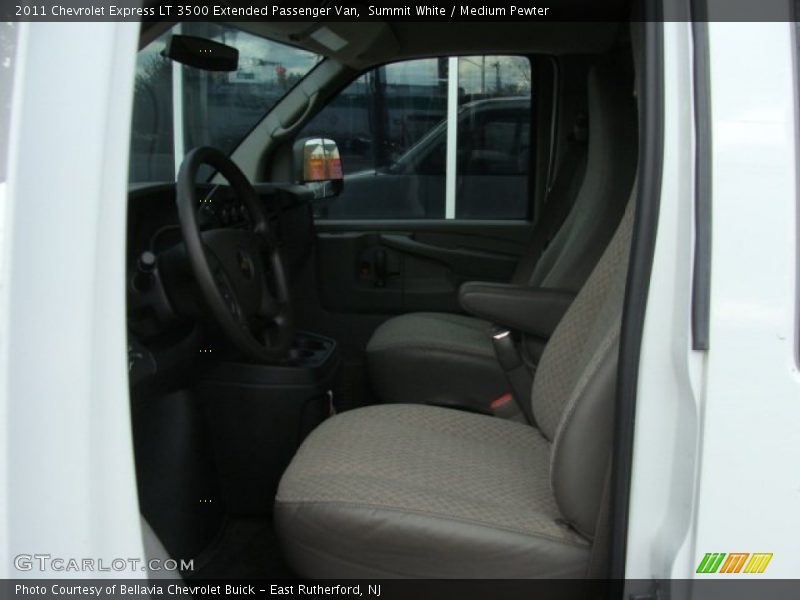 Summit White / Medium Pewter 2011 Chevrolet Express LT 3500 Extended Passenger Van