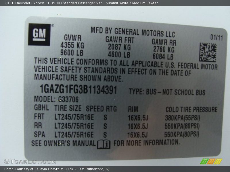 Summit White / Medium Pewter 2011 Chevrolet Express LT 3500 Extended Passenger Van