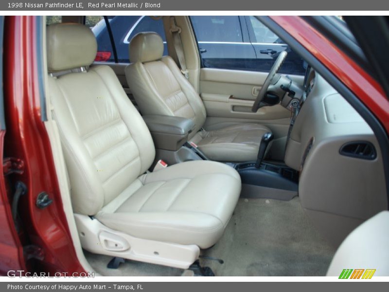  1998 Pathfinder LE Blond Interior