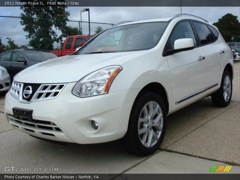 Pearl White / Gray 2011 Nissan Rogue SL