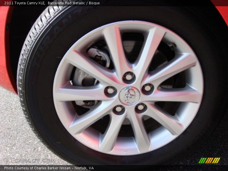 Barcelona Red Metallic / Bisque 2011 Toyota Camry XLE