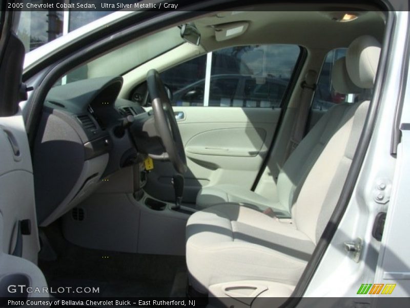 Ultra Silver Metallic / Gray 2005 Chevrolet Cobalt Sedan