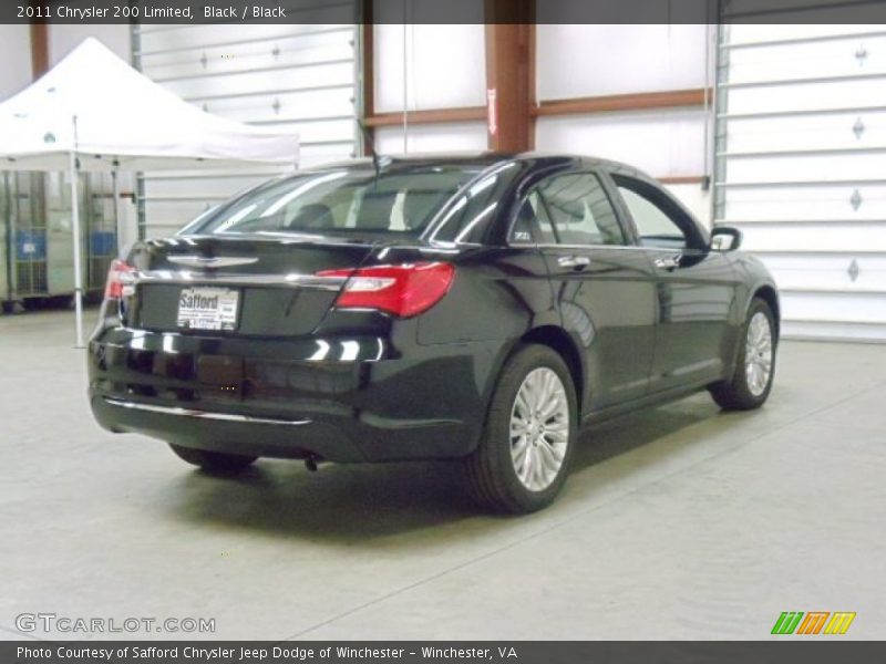 Black / Black 2011 Chrysler 200 Limited