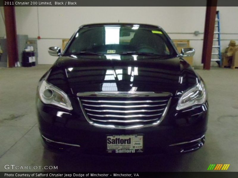 Black / Black 2011 Chrysler 200 Limited