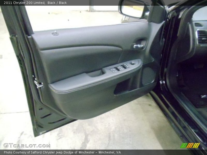 Black / Black 2011 Chrysler 200 Limited