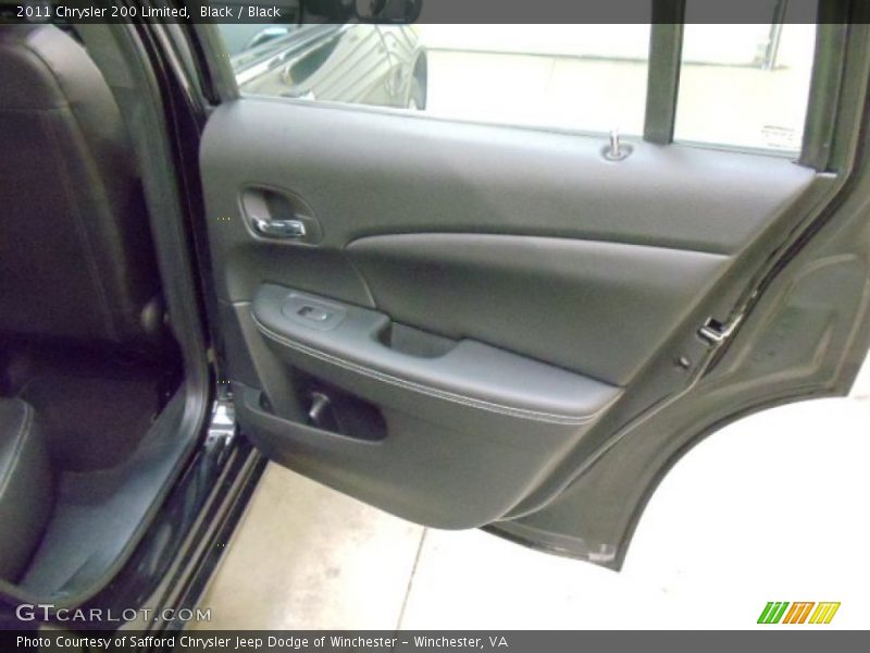 Black / Black 2011 Chrysler 200 Limited