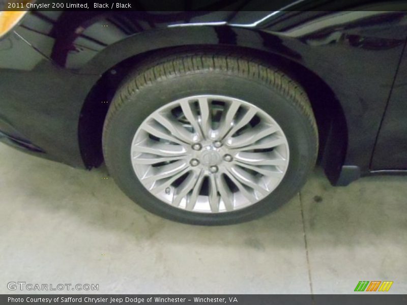 Black / Black 2011 Chrysler 200 Limited