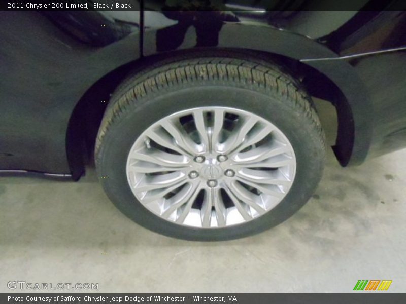 Black / Black 2011 Chrysler 200 Limited