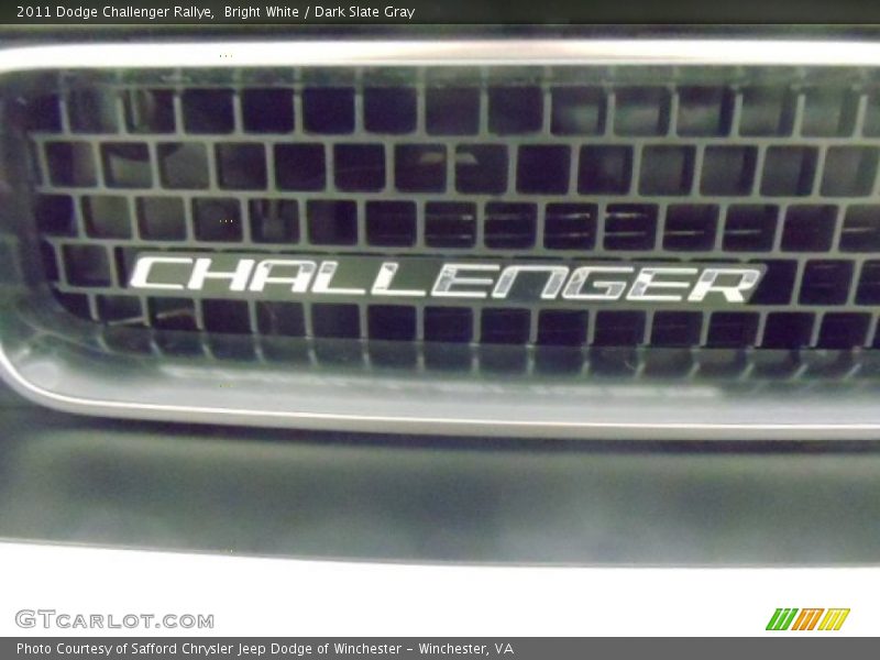 Bright White / Dark Slate Gray 2011 Dodge Challenger Rallye