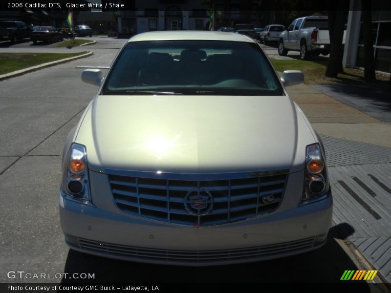 Glacier White / Shale 2006 Cadillac DTS