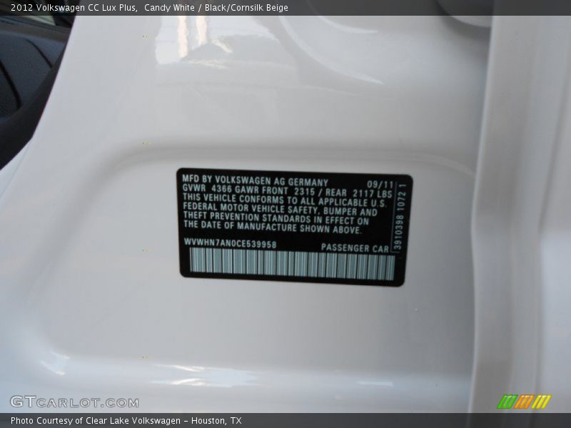 Candy White / Black/Cornsilk Beige 2012 Volkswagen CC Lux Plus