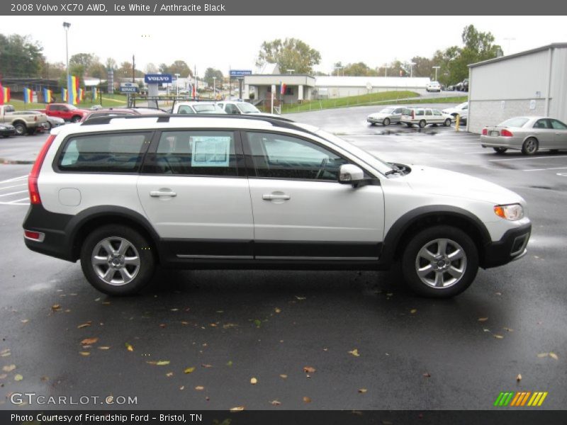 Ice White / Anthracite Black 2008 Volvo XC70 AWD