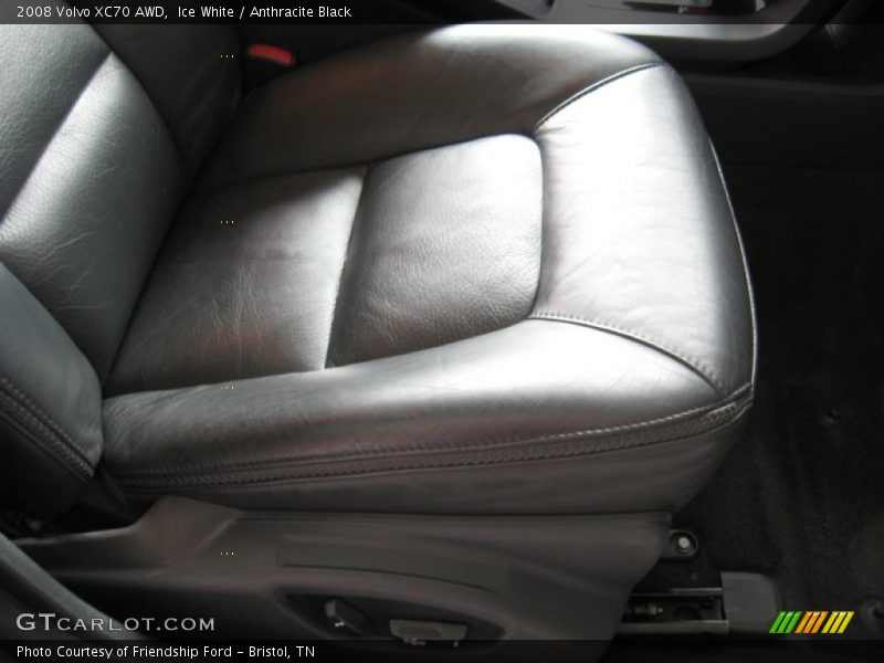 Ice White / Anthracite Black 2008 Volvo XC70 AWD