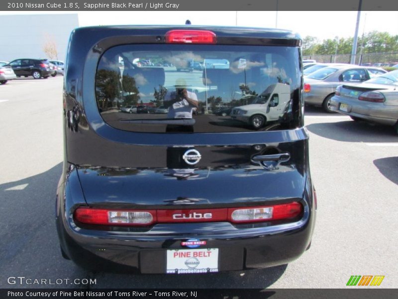 Sapphire Black Pearl / Light Gray 2010 Nissan Cube 1.8 S