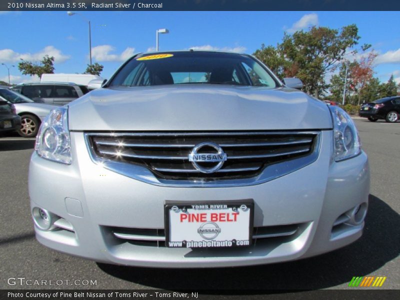 Radiant Silver / Charcoal 2010 Nissan Altima 3.5 SR
