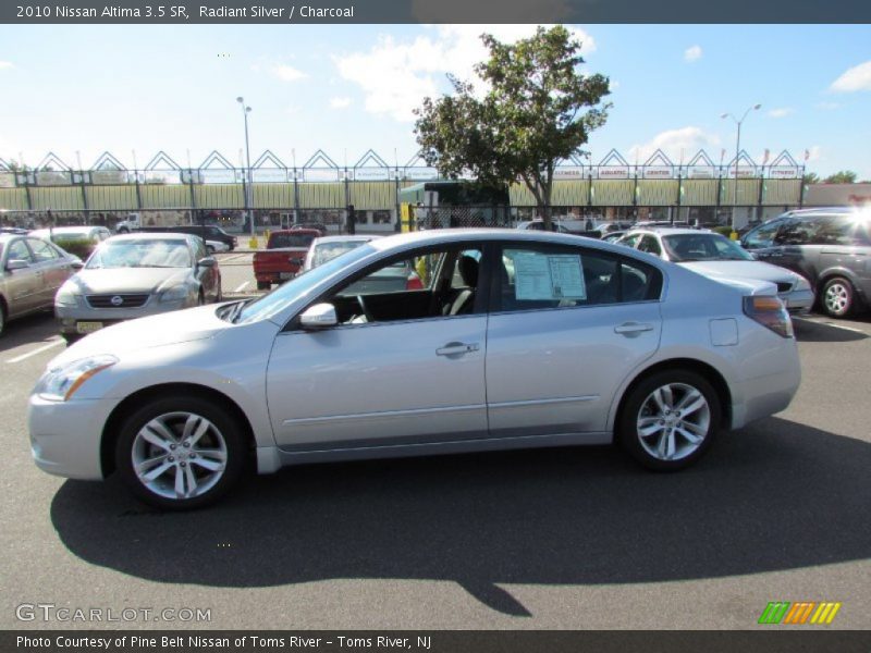 Radiant Silver / Charcoal 2010 Nissan Altima 3.5 SR