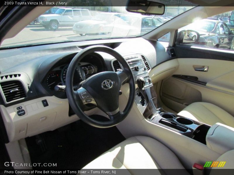 Black / Ivory 2009 Toyota Venza I4