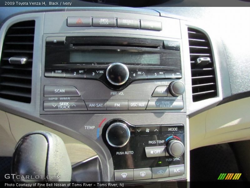 Black / Ivory 2009 Toyota Venza I4
