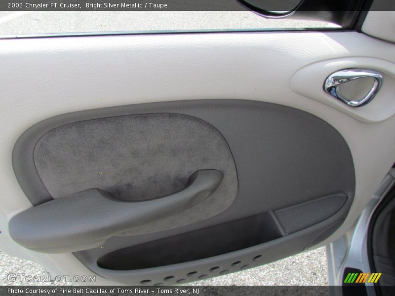 Bright Silver Metallic / Taupe 2002 Chrysler PT Cruiser