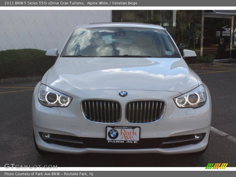 Alpine White / Venetian Beige 2011 BMW 5 Series 550i xDrive Gran Turismo