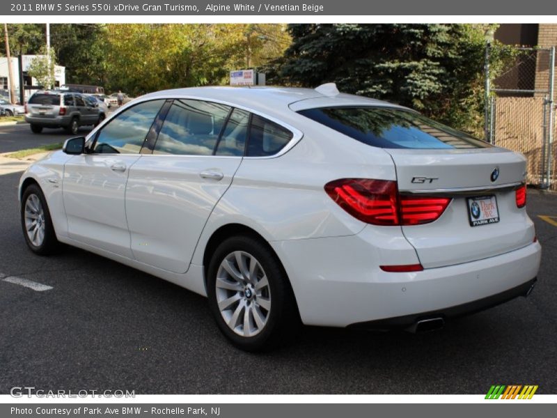 Alpine White / Venetian Beige 2011 BMW 5 Series 550i xDrive Gran Turismo