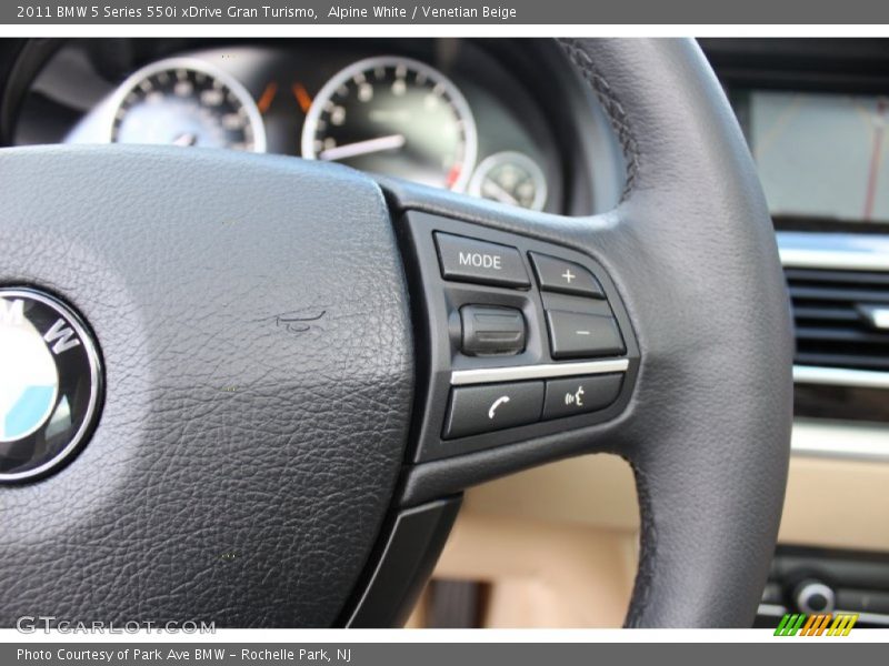 Alpine White / Venetian Beige 2011 BMW 5 Series 550i xDrive Gran Turismo