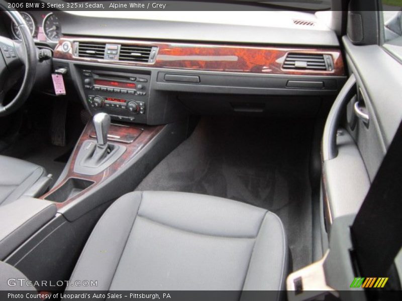 Alpine White / Grey 2006 BMW 3 Series 325xi Sedan