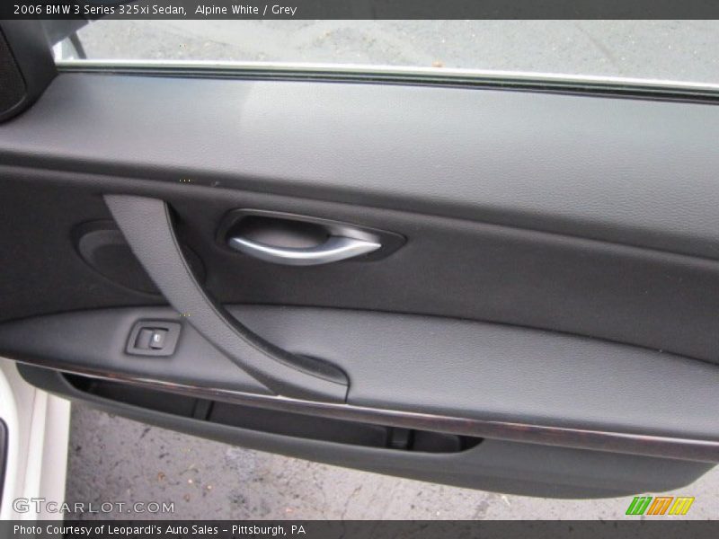 Alpine White / Grey 2006 BMW 3 Series 325xi Sedan