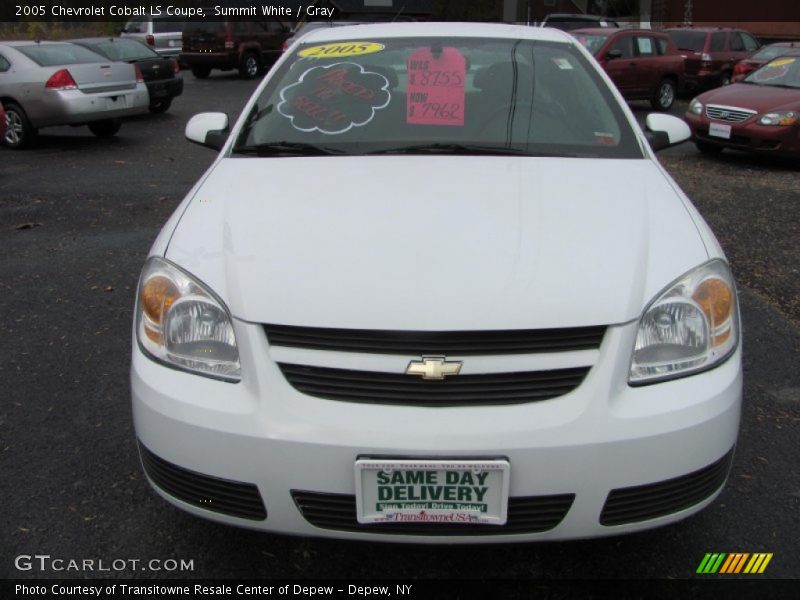 Summit White / Gray 2005 Chevrolet Cobalt LS Coupe