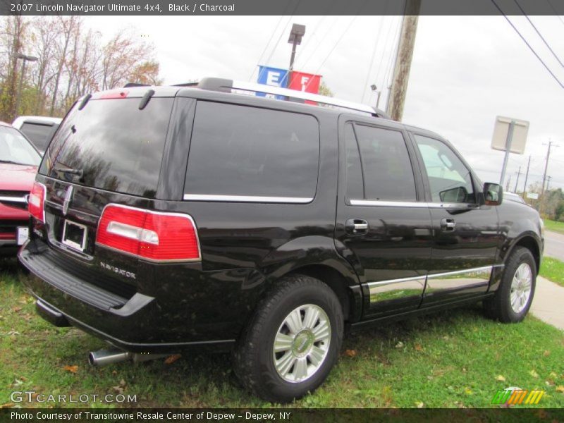 Black / Charcoal 2007 Lincoln Navigator Ultimate 4x4