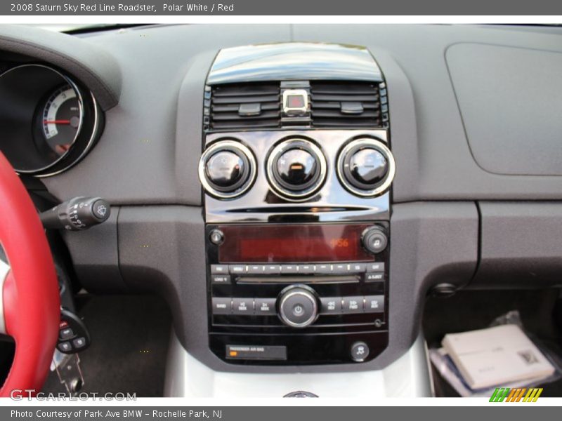 Controls of 2008 Sky Red Line Roadster
