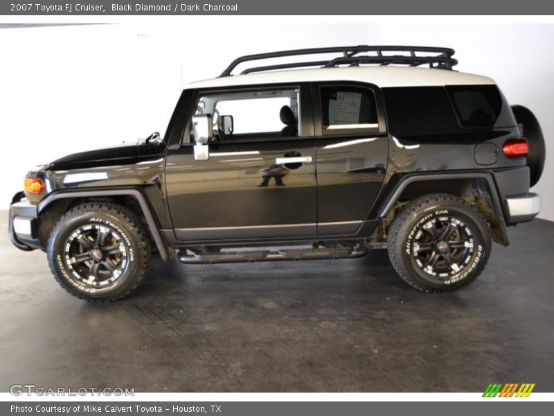Black Diamond / Dark Charcoal 2007 Toyota FJ Cruiser