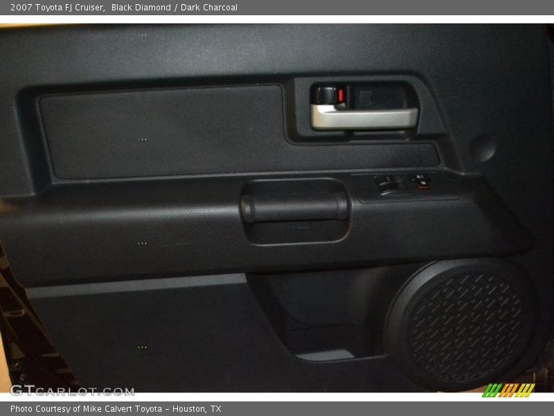 Black Diamond / Dark Charcoal 2007 Toyota FJ Cruiser