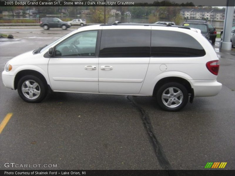 Stone White / Dark Khaki/Light Graystone 2005 Dodge Grand Caravan SXT
