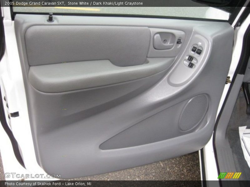 Stone White / Dark Khaki/Light Graystone 2005 Dodge Grand Caravan SXT