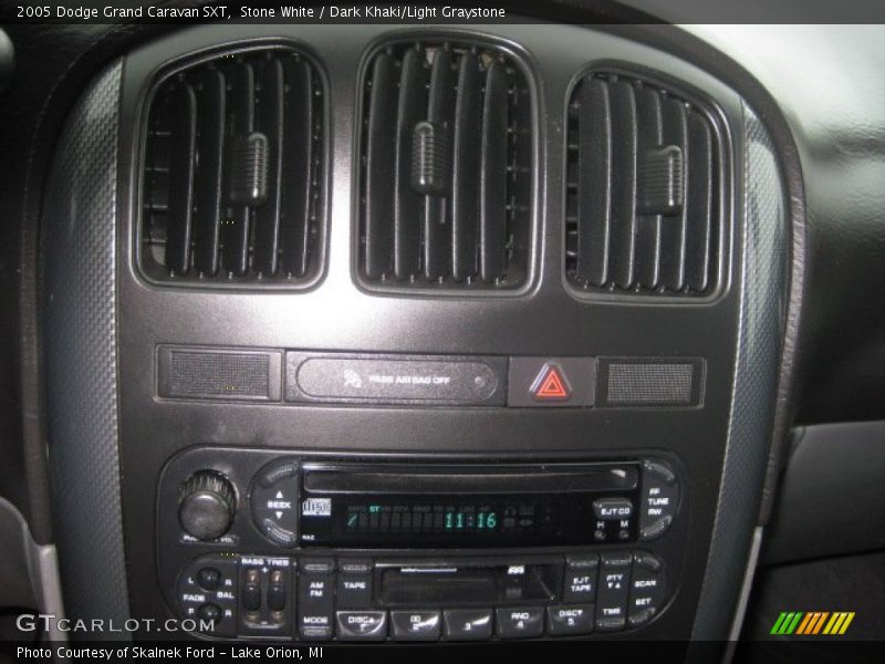 Stone White / Dark Khaki/Light Graystone 2005 Dodge Grand Caravan SXT